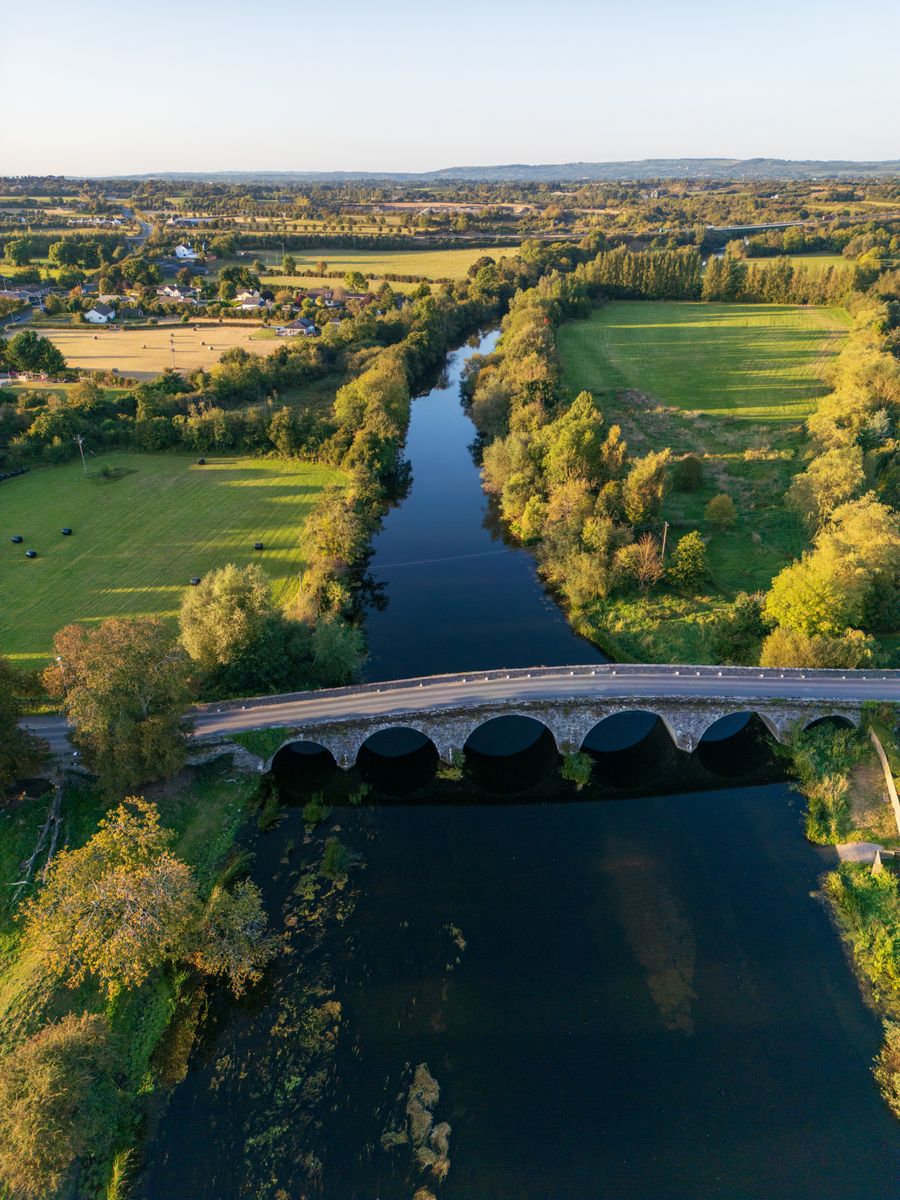The River Nore and the stone bridge at Bennettsbridge, Co. Kilkenny, from the air